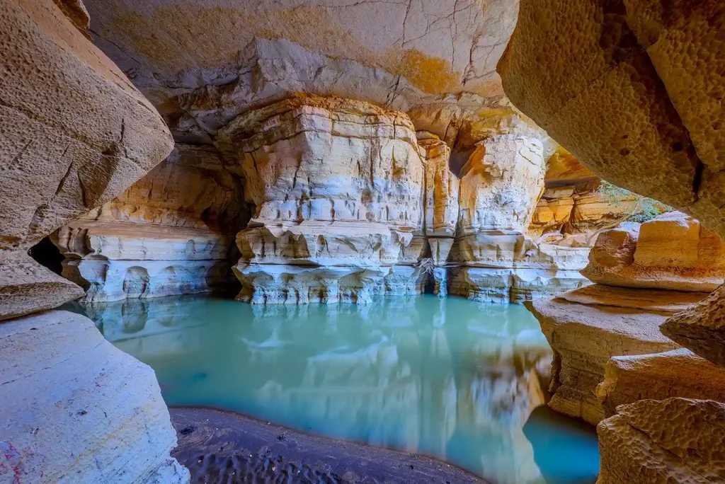 sof omar caves
